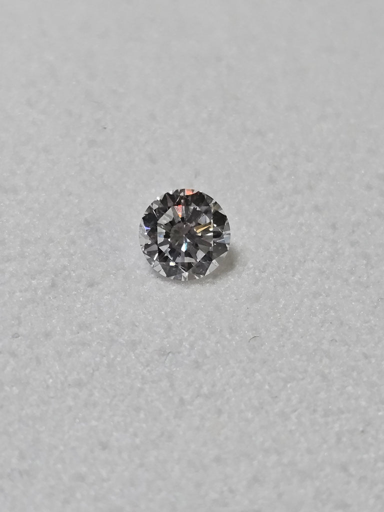 0.54 CT Round Diamond GH SI2
