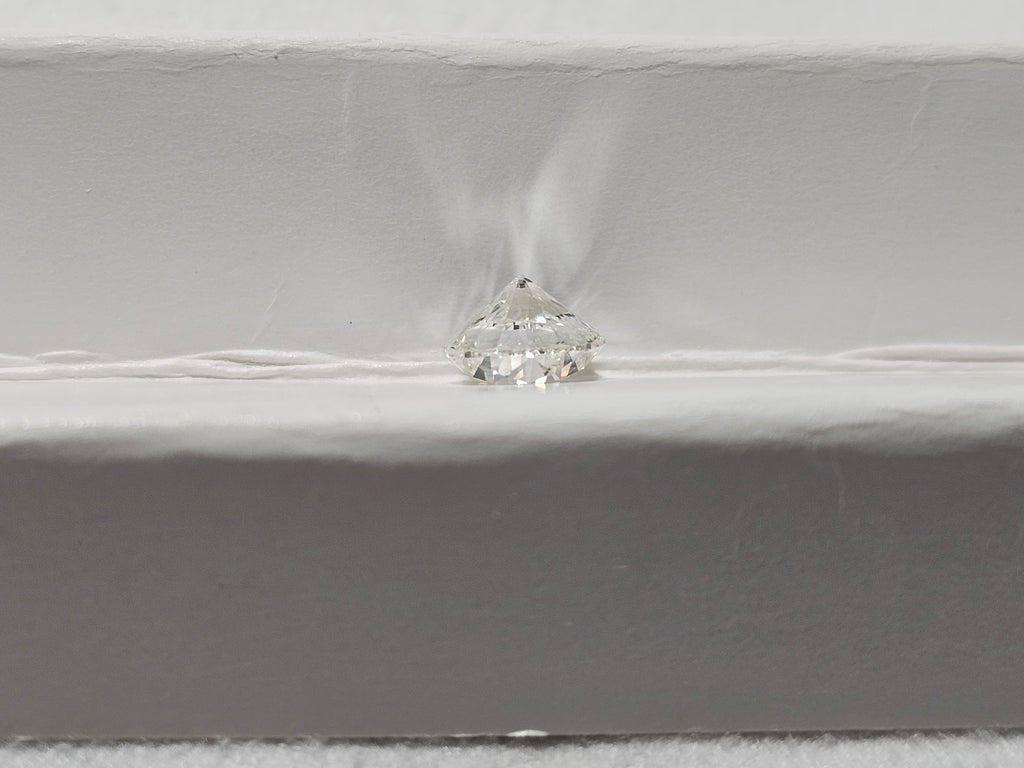 GIA 1.00 CT Natural Round I SI2 VG-EX-VG