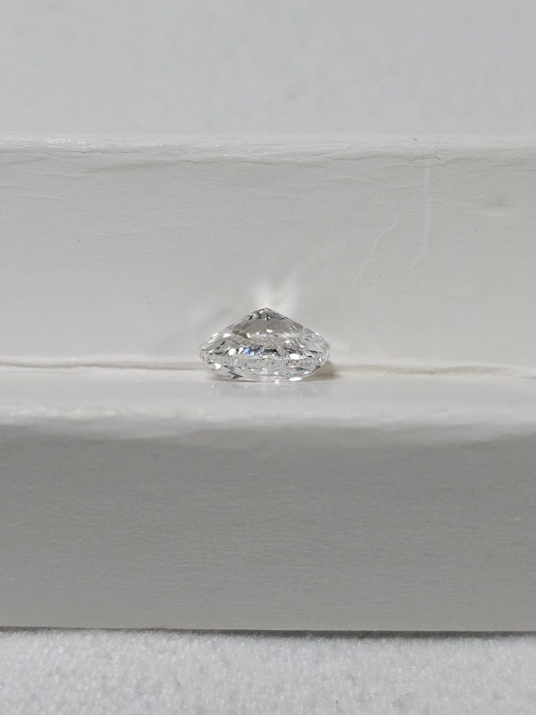GIA 0.90 CT Natural Oval Modified Brilliant E I2