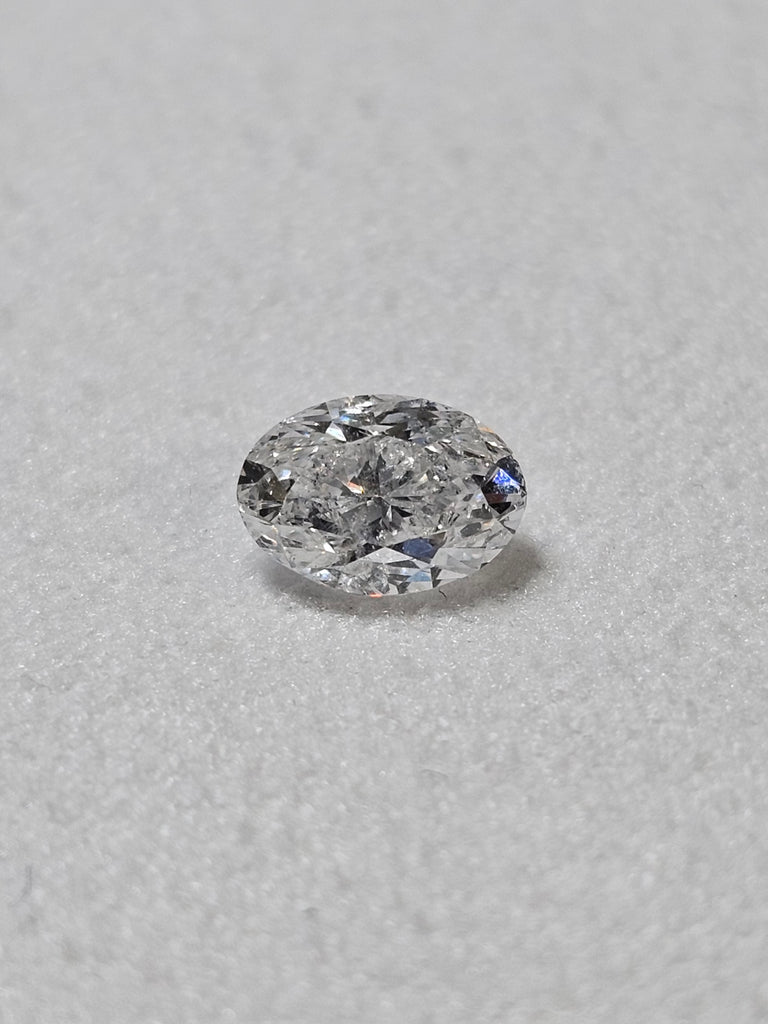 GIA 0.90 CT Natural Oval Modified Brilliant E I2