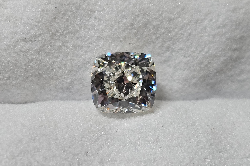 GIA 2.01 CT Natural Cushion I SI1 XX