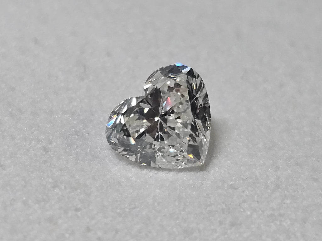 GIA 2.01 CT Natural Heart H SI1