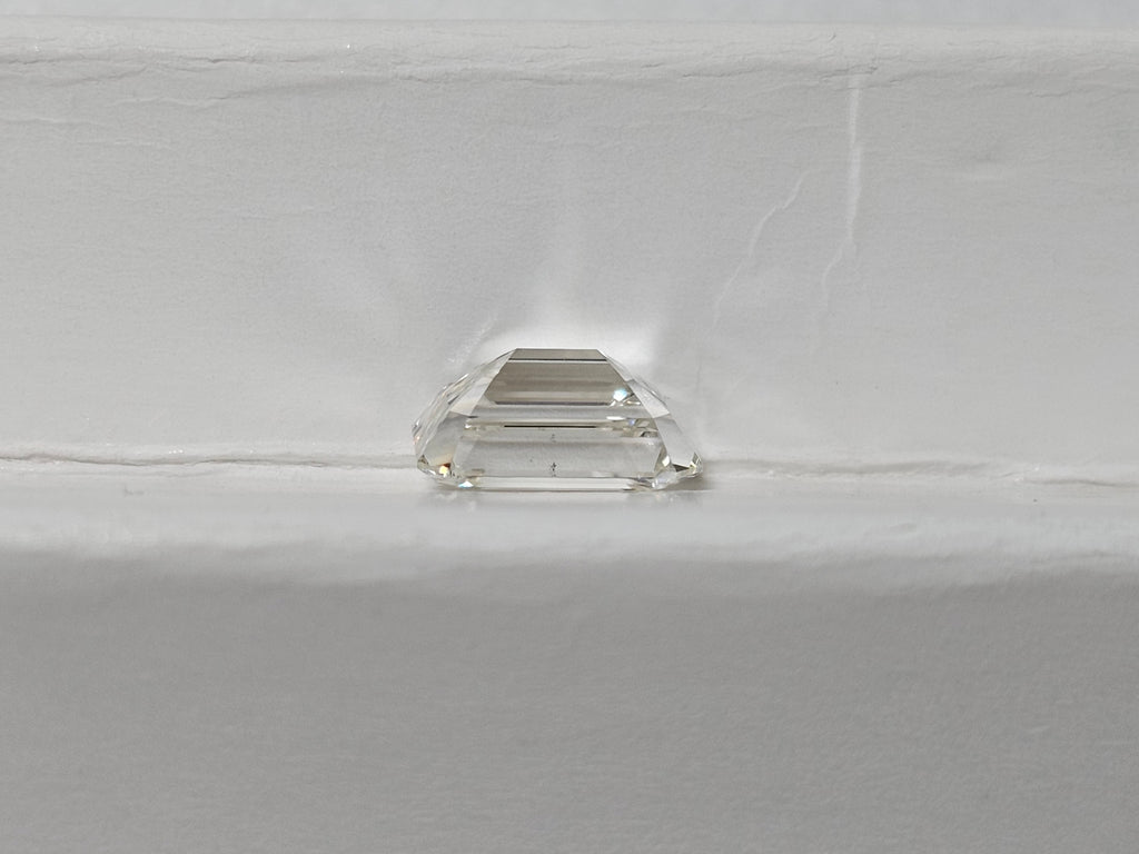 GIA 1.52 CT Natural Emerald J VS2 XX