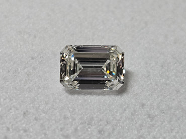 GIA 1.52 CT Natural Emerald J VS2 XX