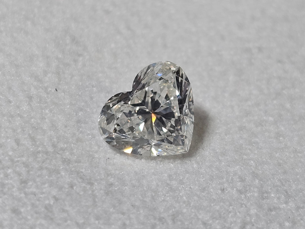 GIA 1.52 CT Natural Heart I SI1