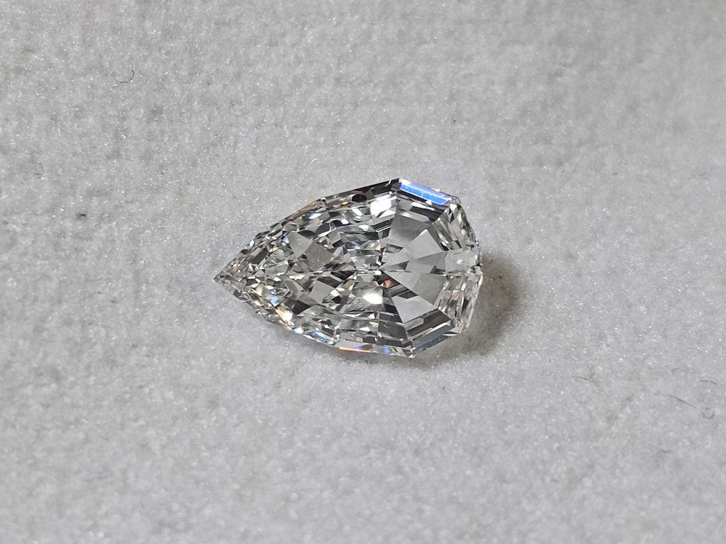 GIA 1.02 CT Natural Modified Pear Step Cut G VVS2