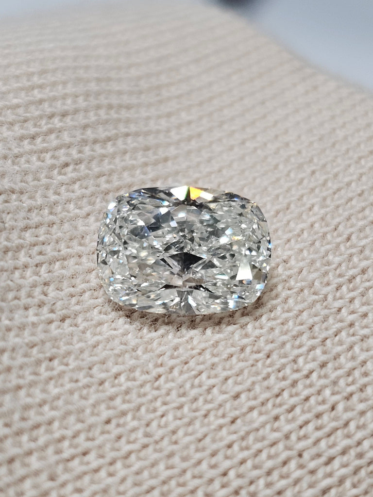 GIA 2.51 CT Natural Cushion Cut Modified Brilliant I SI2 EX EX