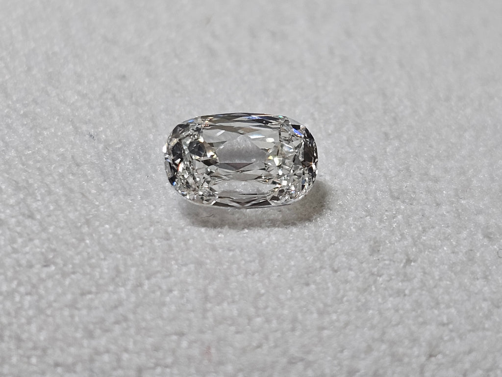 GIA 0.97 CT Natural Long Cushion G SI1 VG VG