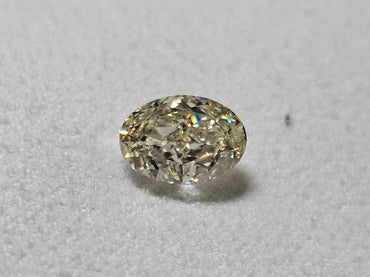 GIA 1.80 CT Natural Oval U-V VS2