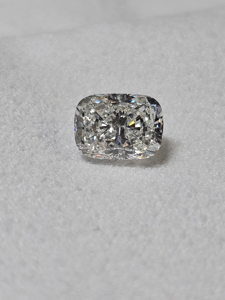 GIA 1.51 CT Natural Long Cushion I SI2 XX