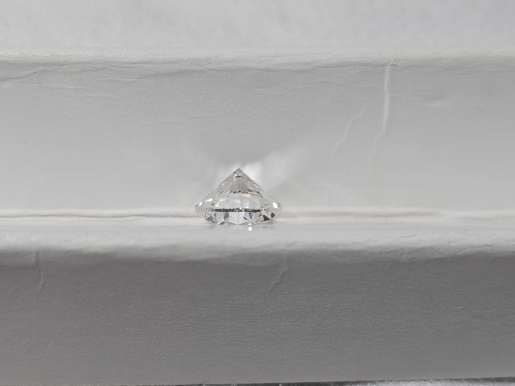 1.02 CT Natural Round Brilliant D-E SI1
