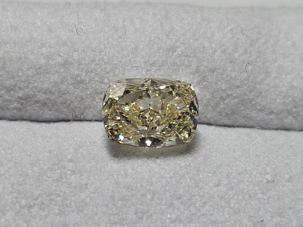 GIA 1.70 CT Natural Long Cushion Y-Z VS2