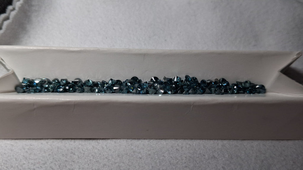 8.40 TCW Natural Blue Treated Parcel AVG 2.5MM