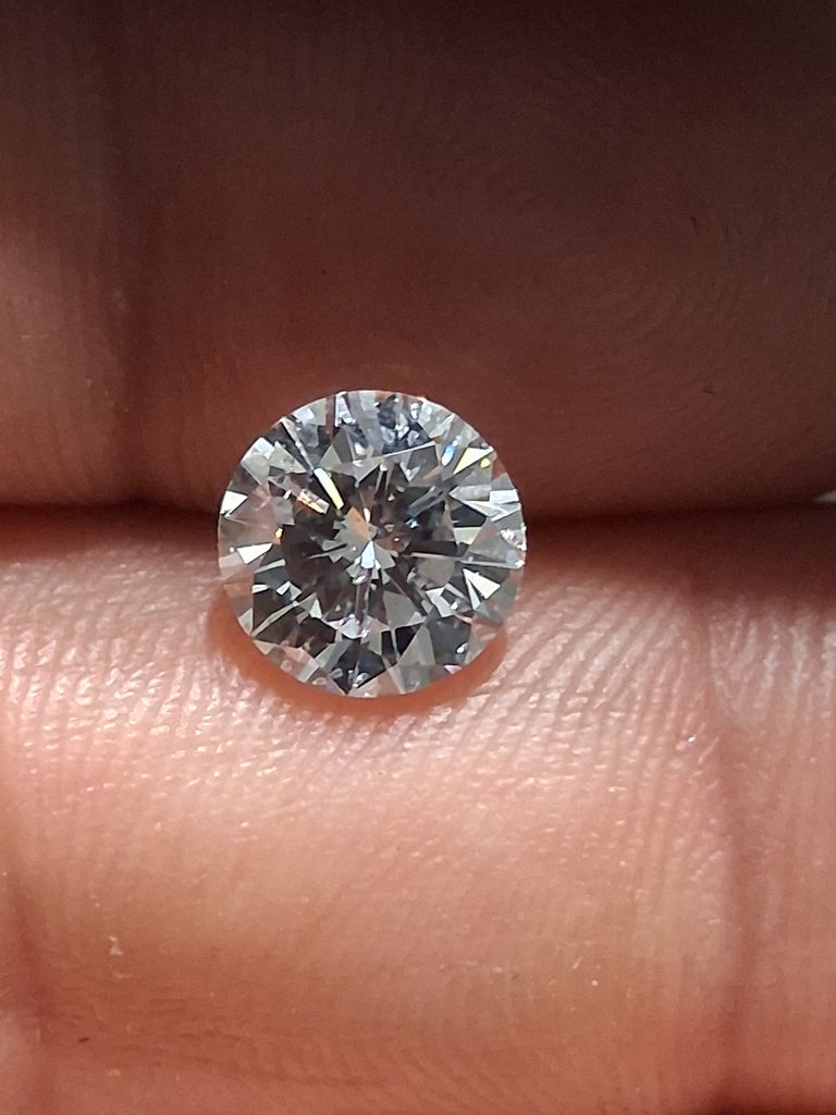 GIA 2.01 CT Natural Round Brilliant E SI2 -61