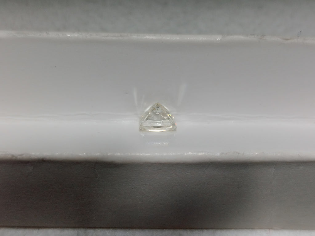 0.71 CT Princess Cut Natural Diamond K-L SI1