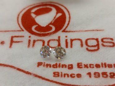 2 Natural RB Diamonds Not Matching 0.75 CTW IJ VS-SI1