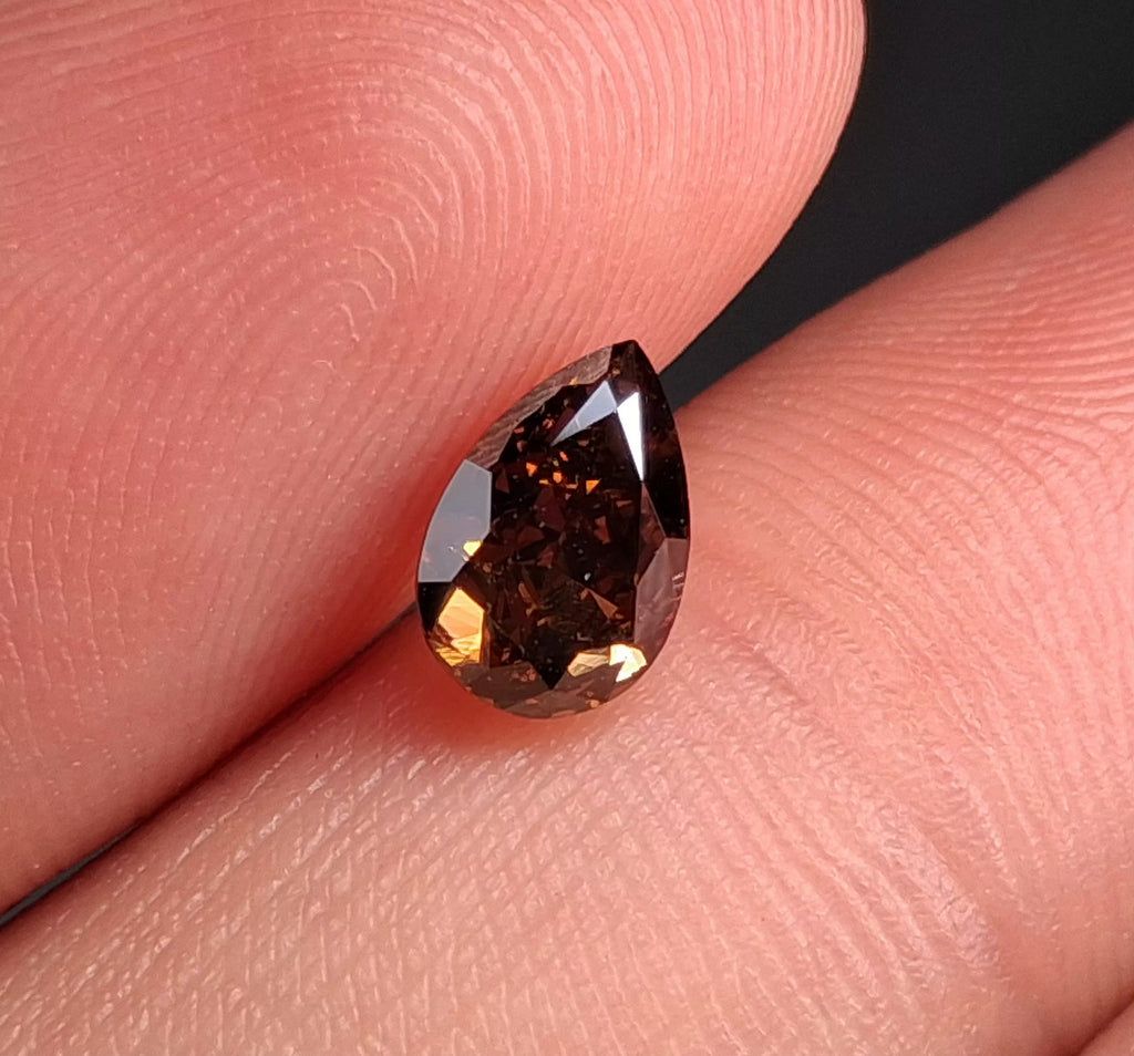 1.02 CT Natural Deep Orangish-Red Pear Cut SI1