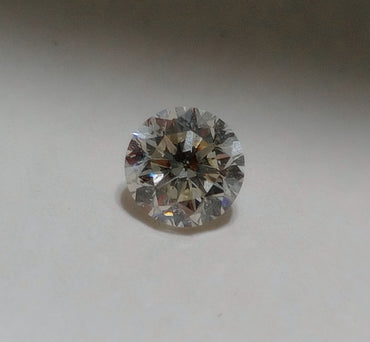 0.52 CT Round Brilliant Natural Diamond I-J I1