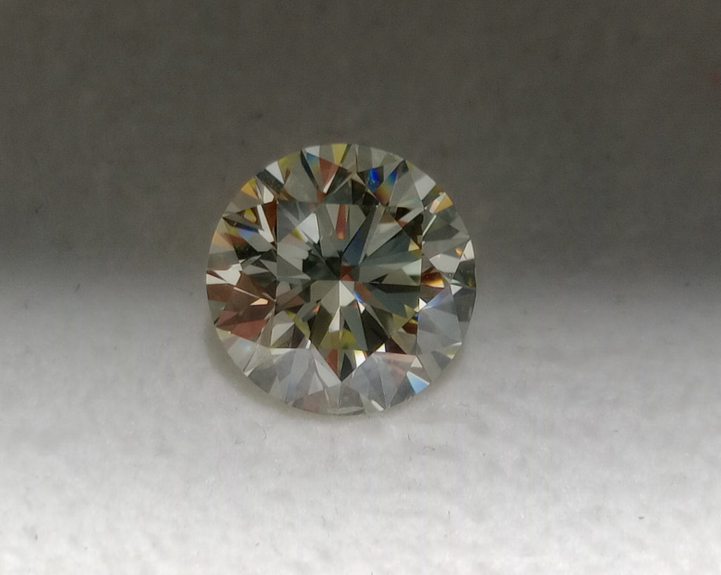 5.01 CT Natural Round Brilliant Cut Q-R SI2 XXX