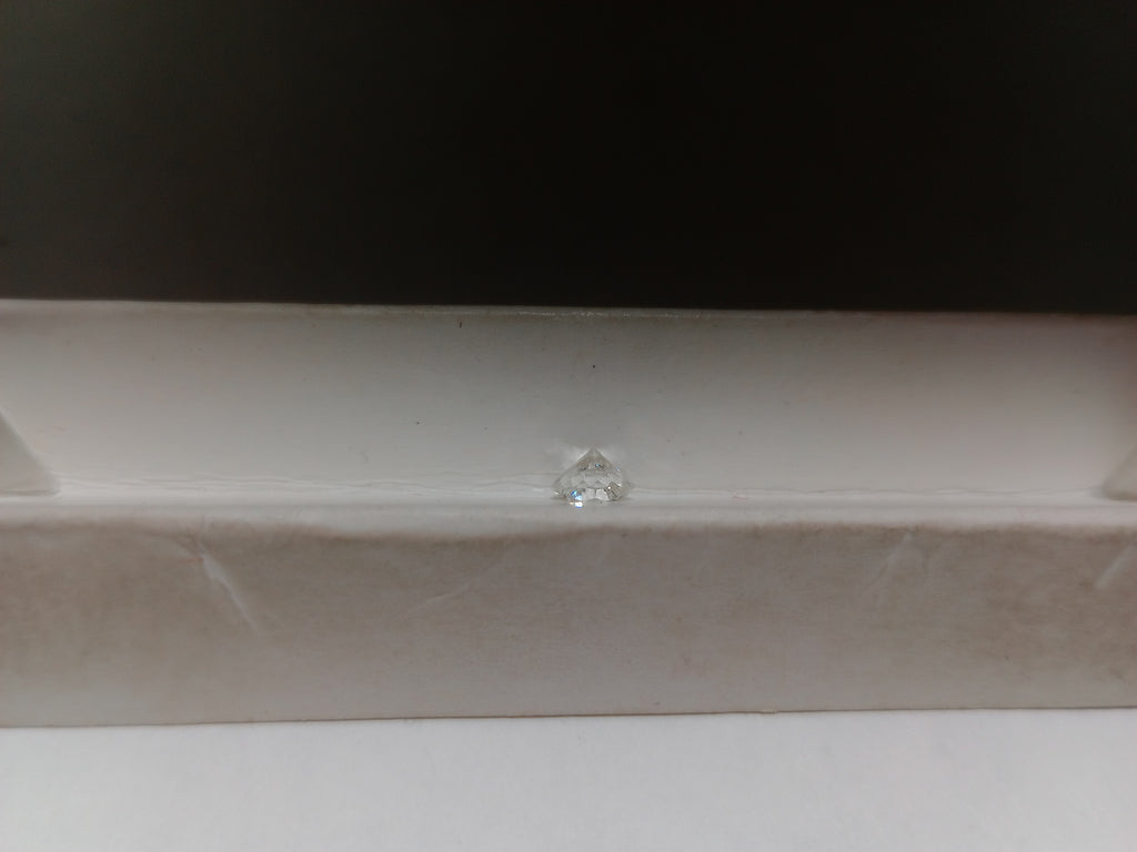 0.55 CT Round Modified Brilliant Natural Diamond H-I SI2