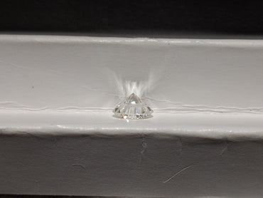 1.07 CT Natural Round Brilliant Cut HI VS2