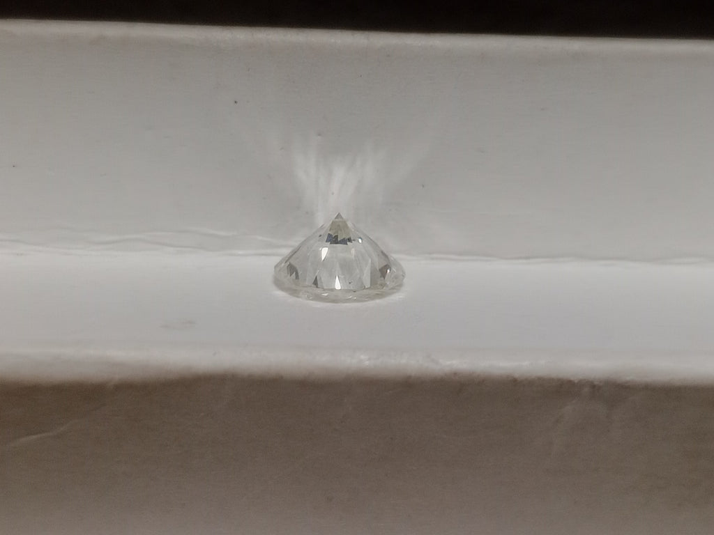 0.87 CT Round Brilliant Natural Diamond H-I SI1-SI2