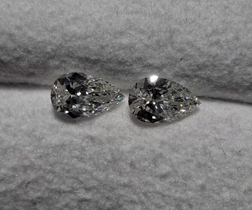 GIA 1.04 TCW Natural Pear Brilliant Match F-G SI2 Nice makes