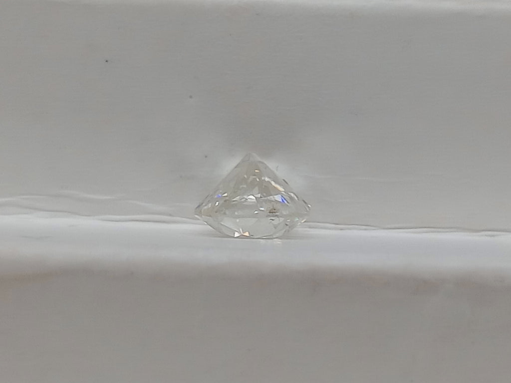 0.84 CT Old Mine Cut Natural Diamond I I1