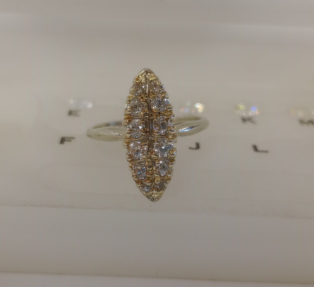 Antique ring with EST 0.80 CT SI+ white Old cut Diamonds