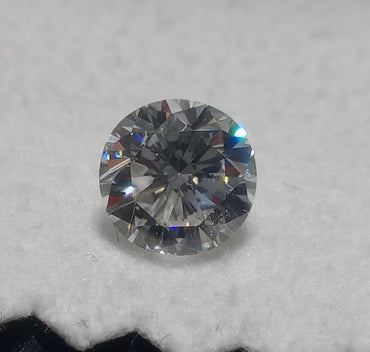 0.96 CT Round Brilliant Natural Diamond D-E SI2