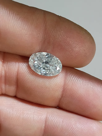 4.01 CT IGI Oval Brilliant Natural Diamond G I1