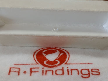 0.33 CT Natural Clover Cut Diamond G-H SI-VS