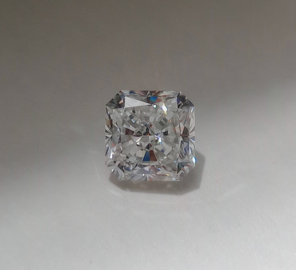 2.01 CT GIA Radiant Cut Natural Diamond F SI1