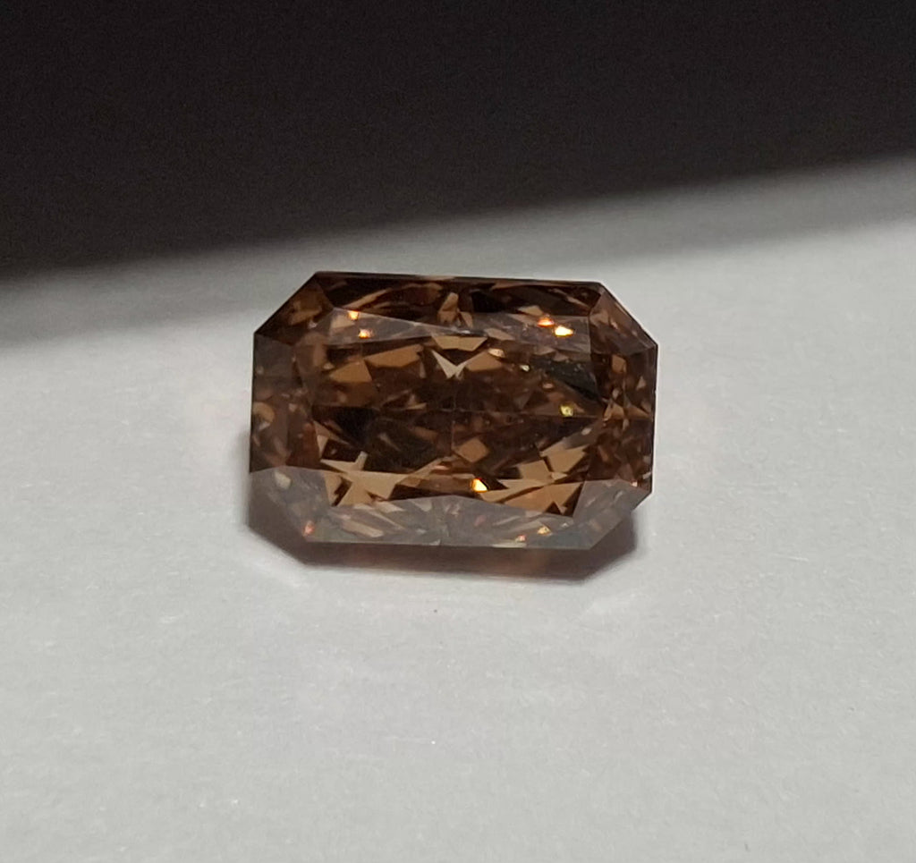 GIA 1.52 CT Natural Radiant Fancy Dark Yellowish Brown VVS2 EX/GD