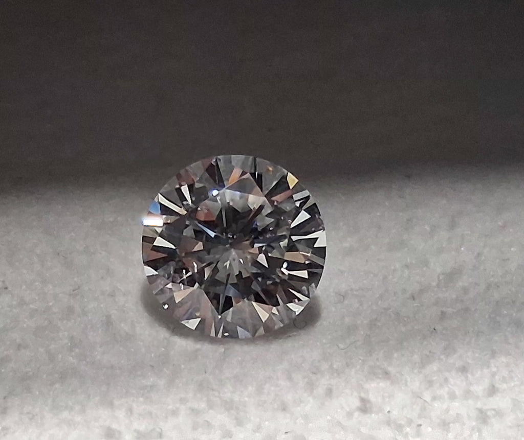 GIA 2.01 CT Natural Round Brilliant E SI2 -61