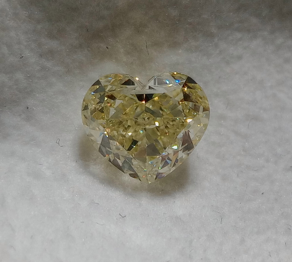 3.23 CT GIA Modified Heart Shaped Natural Diamond W-X VVS1 Beautiful Yellow