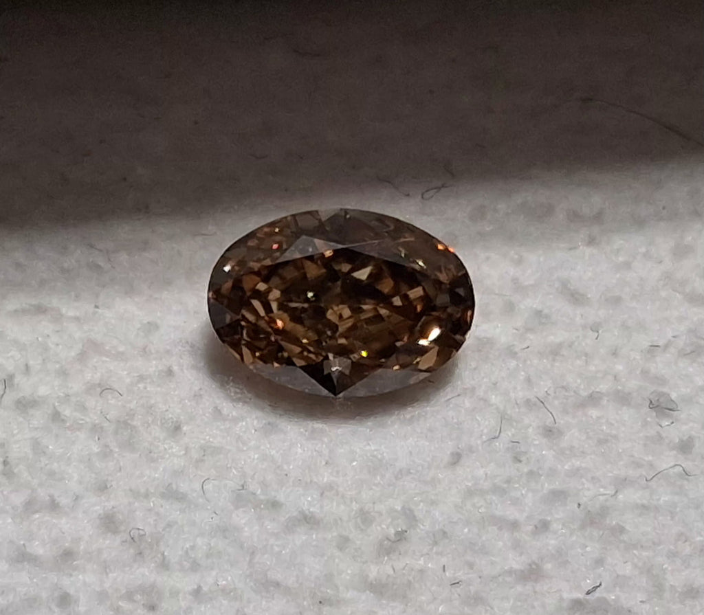 GIA 0.73 CT Natural Oval MB Fancy Yellow-Brown VS2 EX VG