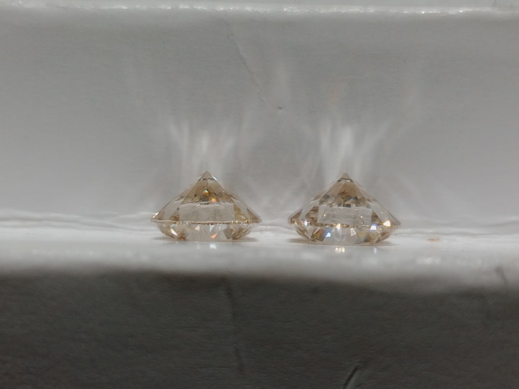 1.47 TCTW IGI Round Brilliant Natural Diamonds (2) K–L SI1 XXX