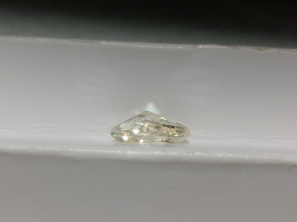 2.06 CT GIA Pear Modified Brilliant Natural Diamond U-V VS2