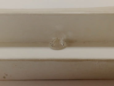 0.88 CT Natural Round Brilliant I SI1