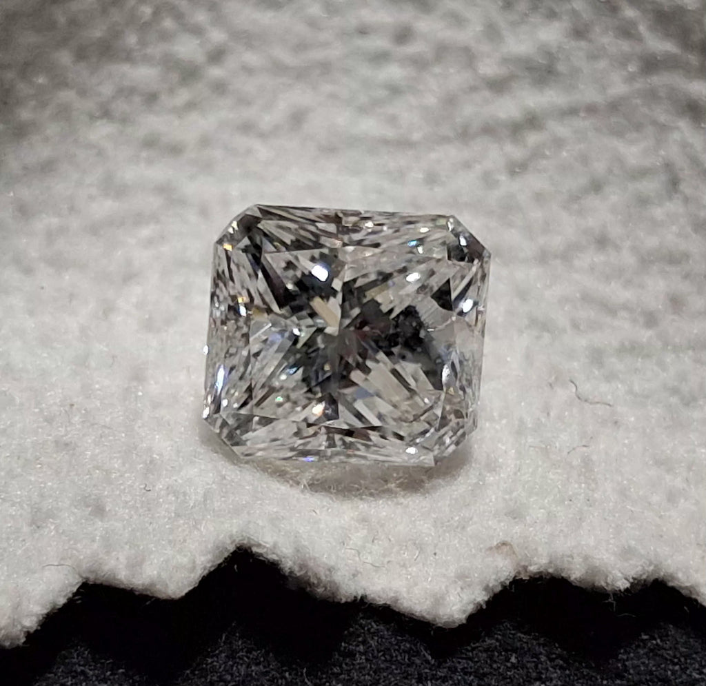 1.94 CT Natural Radiant Cut H I1