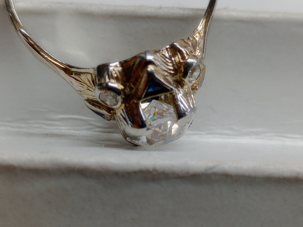 Estimated 1.00 CT center GH I1 Old European