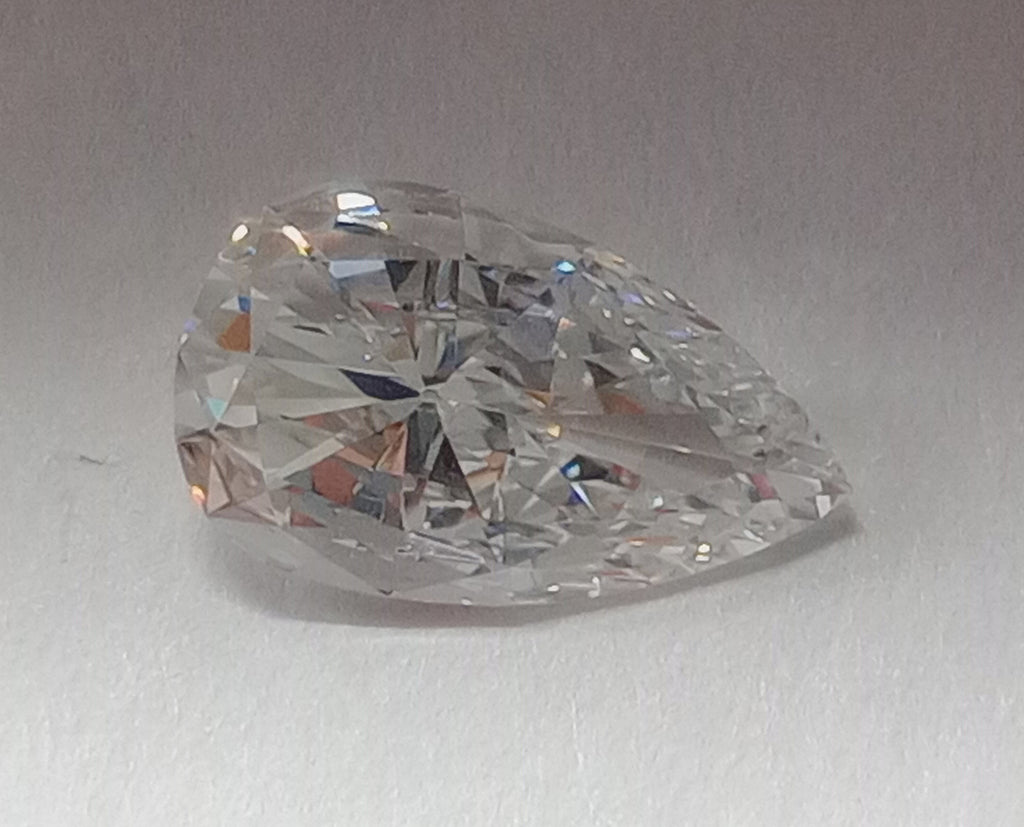 1.21 CT GIA Pear Cut Natural Diamond I VS2