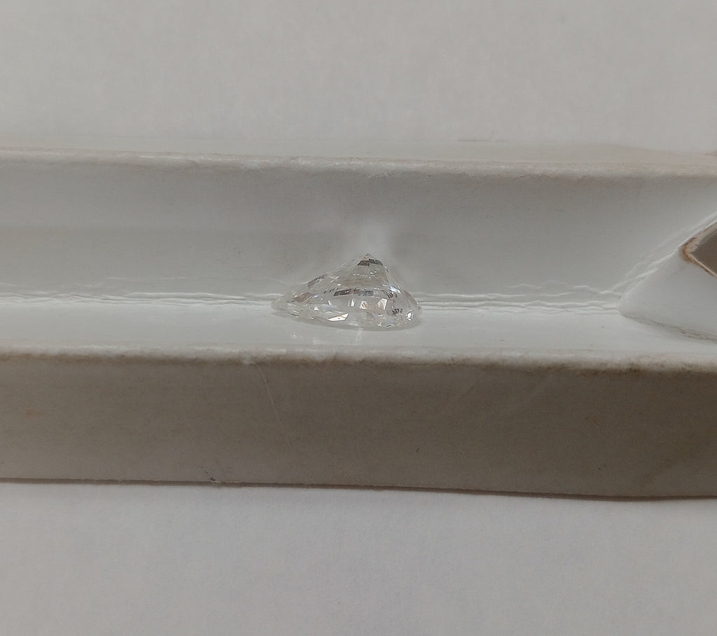 3.04 CT Natural Pear Diamond,H-I, I2