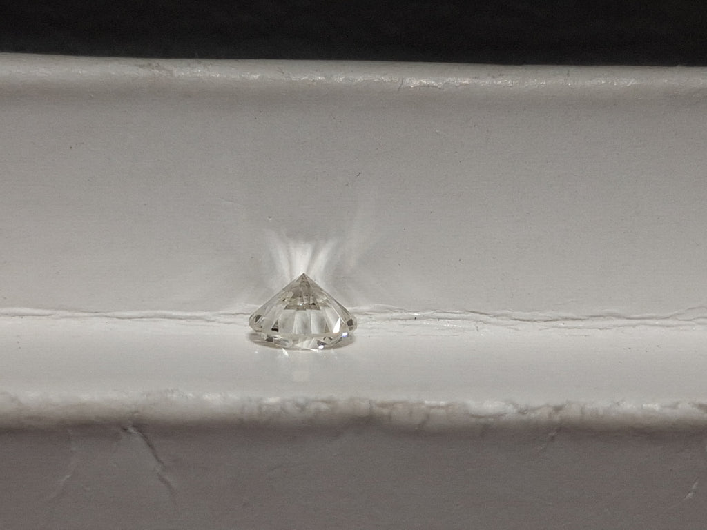 0.58 CT Natural RD HI VS2