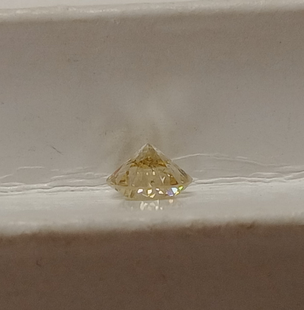 0.75 CT Natural RB Brownie-Tinge I1