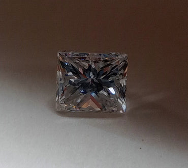 0.71 CT Princess Cut Natural Diamond G+ I1-I2
