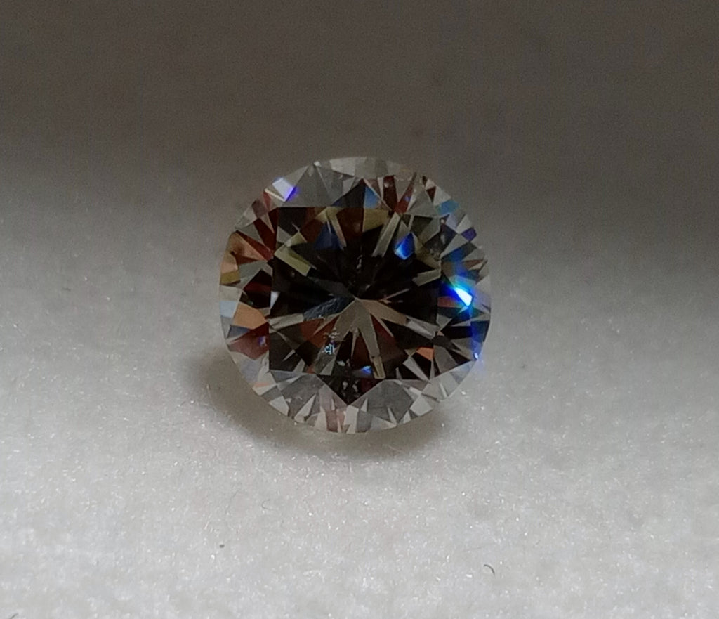 0.81 CT Round Brilliant Natural Diamond I-J SI1