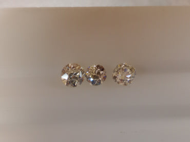 3 Old cut stones, 1.05, 0.73, 0.89 (2.67 CTW) SI+ JKL