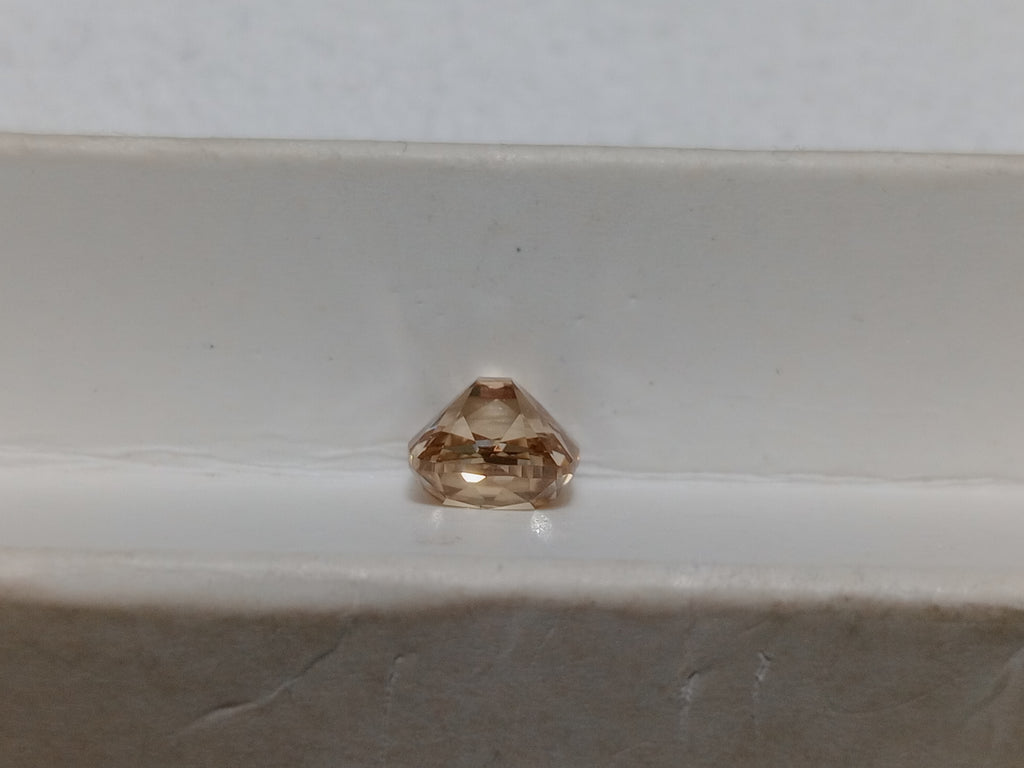 1.22 CT GIA Old Mine Brilliant Natural Diamond Fancy Light Brown VVS1